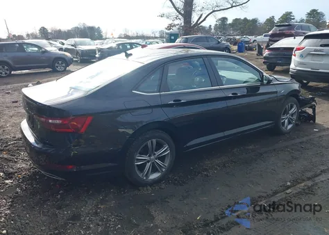 2021 Volkswagen Jetta 1.4T R-Line/1.4T S/1.4T Se z USA, uszkodzony, nr VIN 3VWC57BU1MM103225